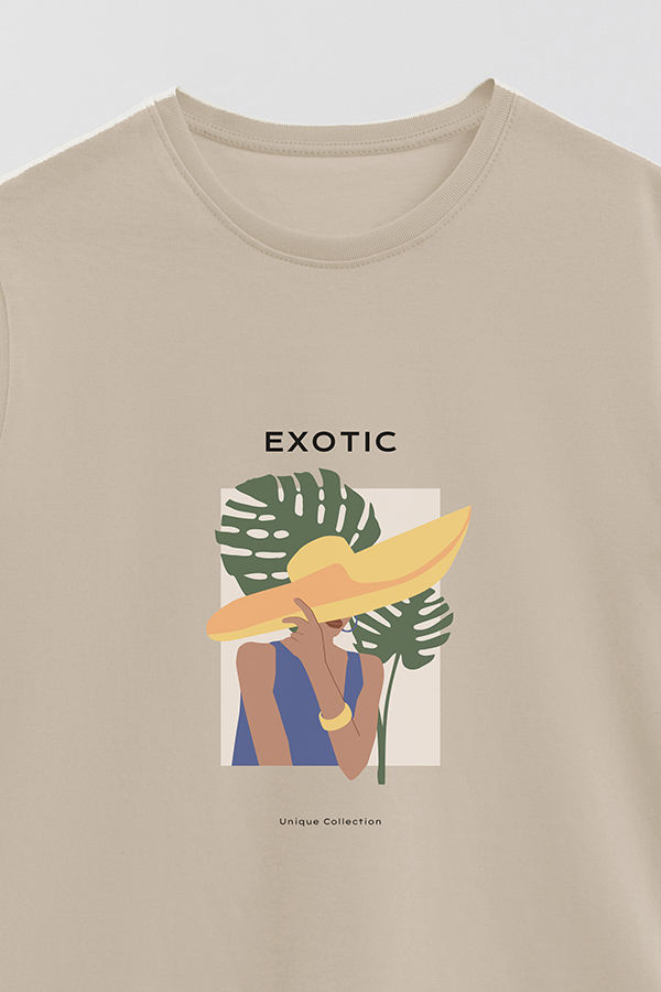 REMERA BASICA ESTAMPADA PORTRAIT 4