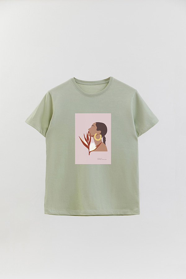 REMERA BASICA ESTAMPADA PORTRAIT 3