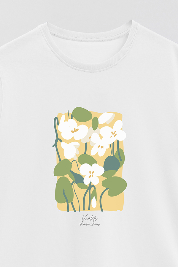 REMERA BASICA ESTAMPADA GARDEN VIOLETS