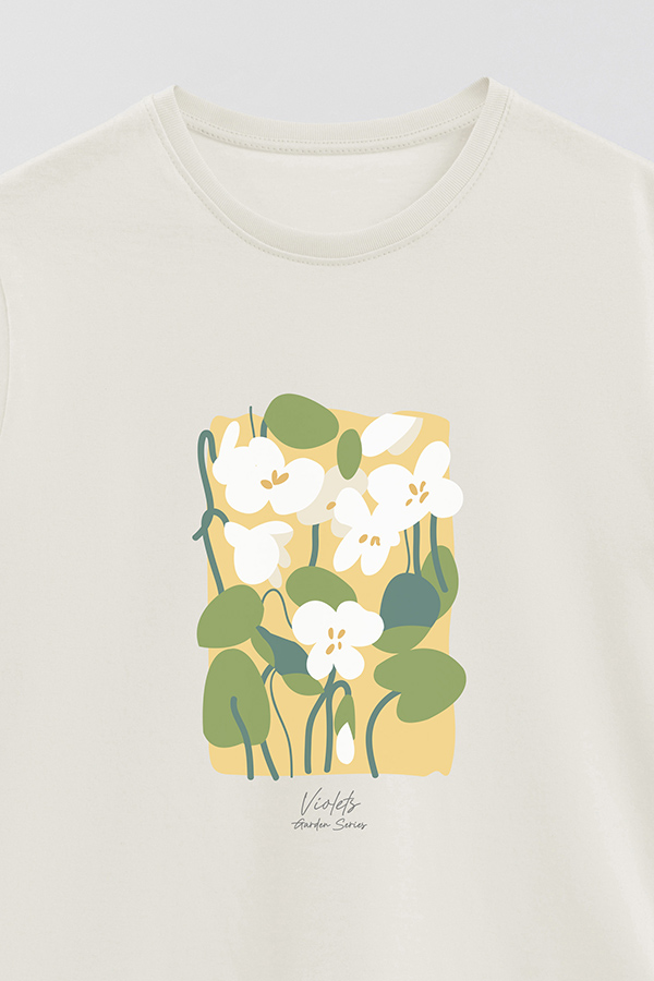 REMERA BASICA ESTAMPADA GARDEN VIOLETS