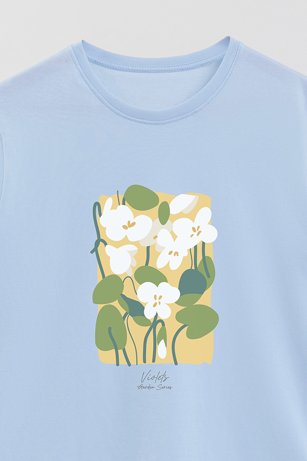 REMERA BASICA ESTAMPADA GARDEN VIOLETS