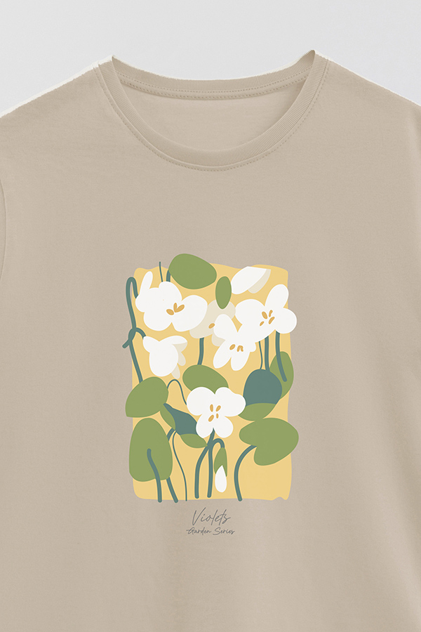 REMERA BASICA ESTAMPADA GARDEN VIOLETS