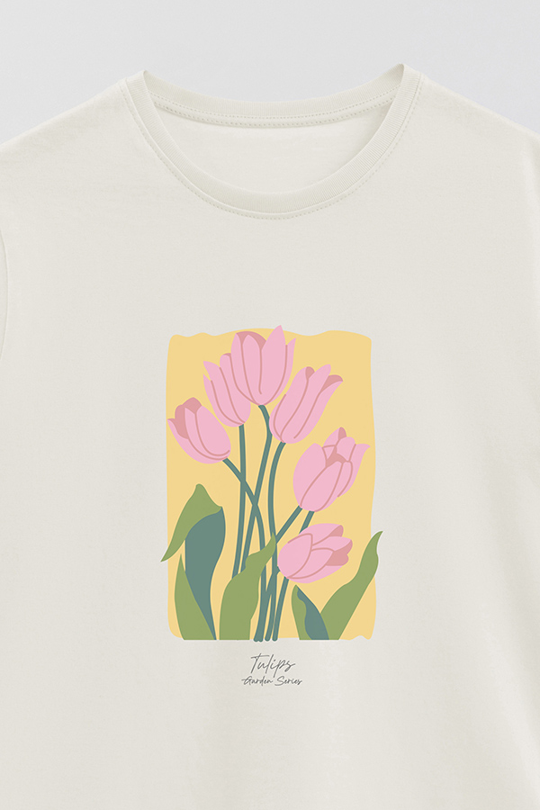 REMERA BASICA ESTAMPADA GARDEN TULIPS