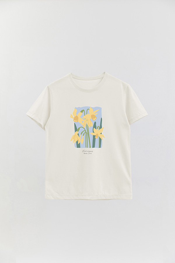 REMERA BASICA ESTAMPADA GARDEN NARCISSUS