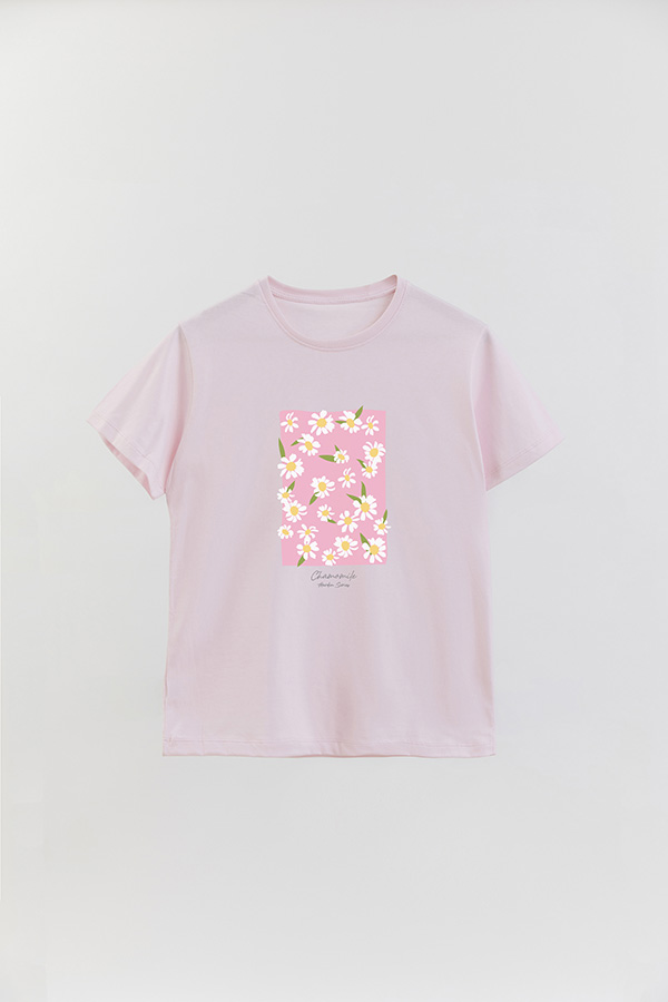 REMERA BASICA ESTAMPADA GARDEN CHAMOMILE PINK