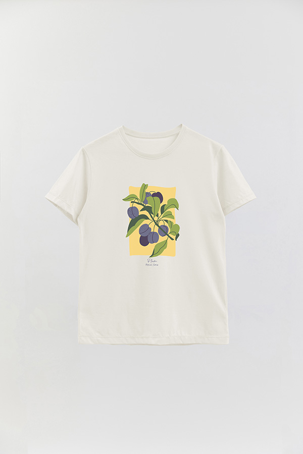 REMERA BASICA ESTAMPADA FRUITS PLUM