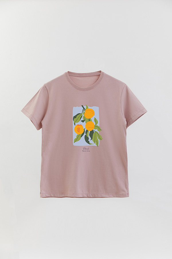 REMERA BASICA ESTAMPADA FRUITS PEACH