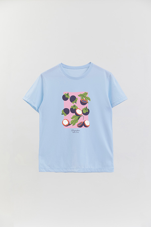 REMERA BASICA ESTAMPADA FRUITS MAGOSTEEN