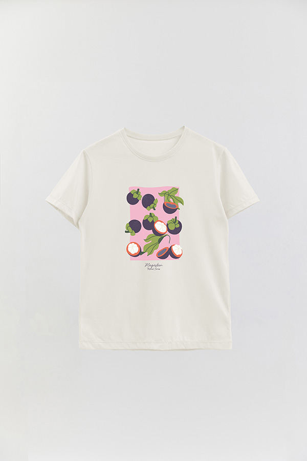 REMERA BASICA ESTAMPADA FRUITS MAGOSTEEN