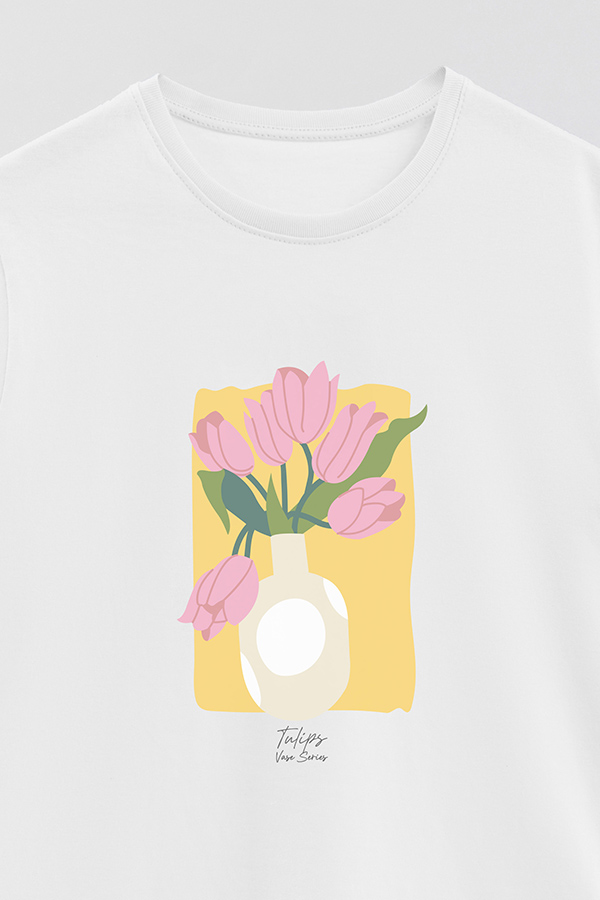 REMERA BASICA ESTAMPADA FLORAL TULIPS