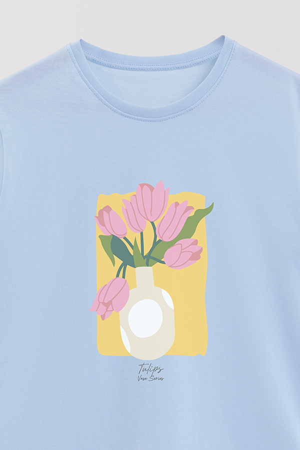REMERA BASICA ESTAMPADA FLORAL TULIPS
