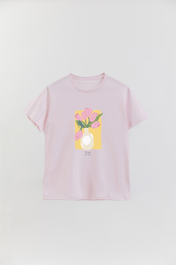 REMERA BASICA ESTAMPADA FLORAL TULIPS