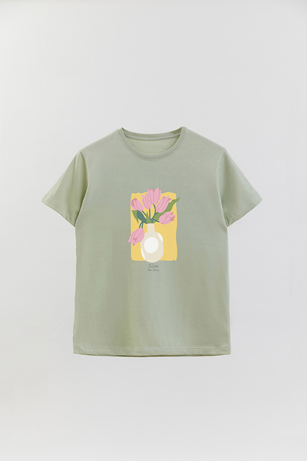 REMERA BASICA ESTAMPADA FLORAL TULIPS