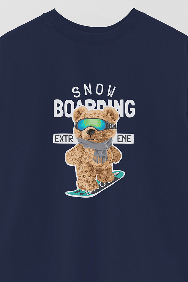 REMERA OVER ESTAMPADA UNISEX SNOW BOARDING