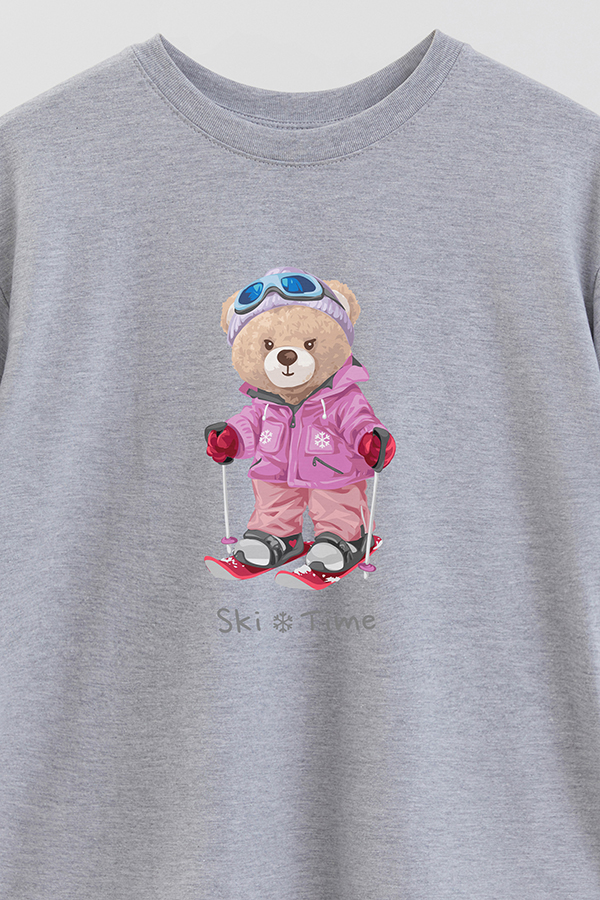 REMERA OVER ESTAMPADA UNISEX SKI TIME