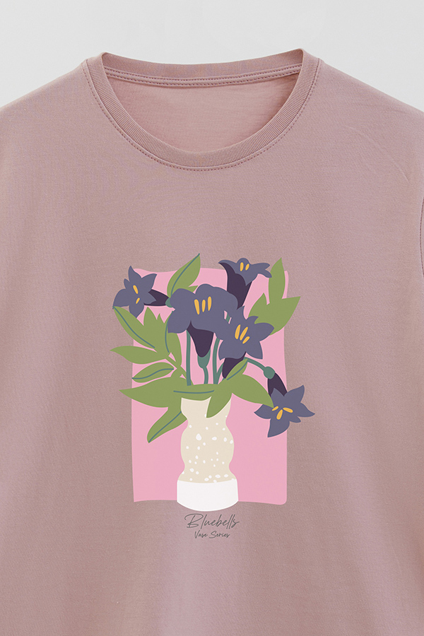 REMERA BASICA ESTAMPADA FLORAL BLUEBELLS