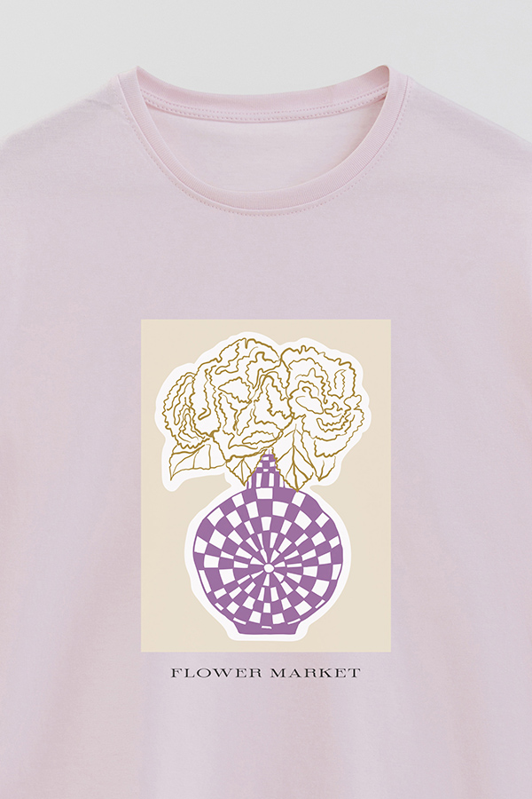 REMERA BASICA ESTAMPADA BOTANICAL PURPLE