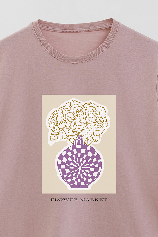 REMERA BASICA ESTAMPADA BOTANICAL PURPLE