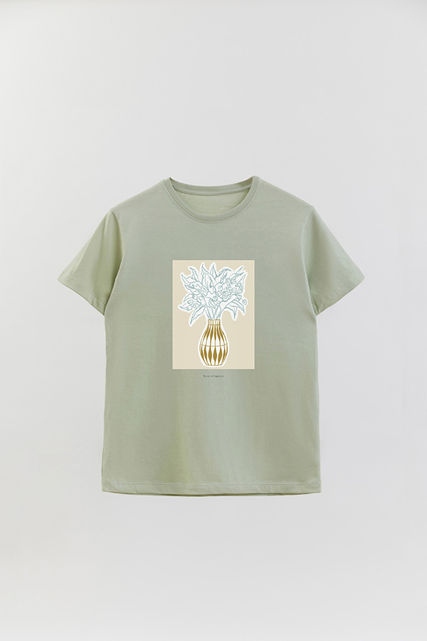 REMERA BASICA ESTAMPADA BOTANICAL MUSTARD