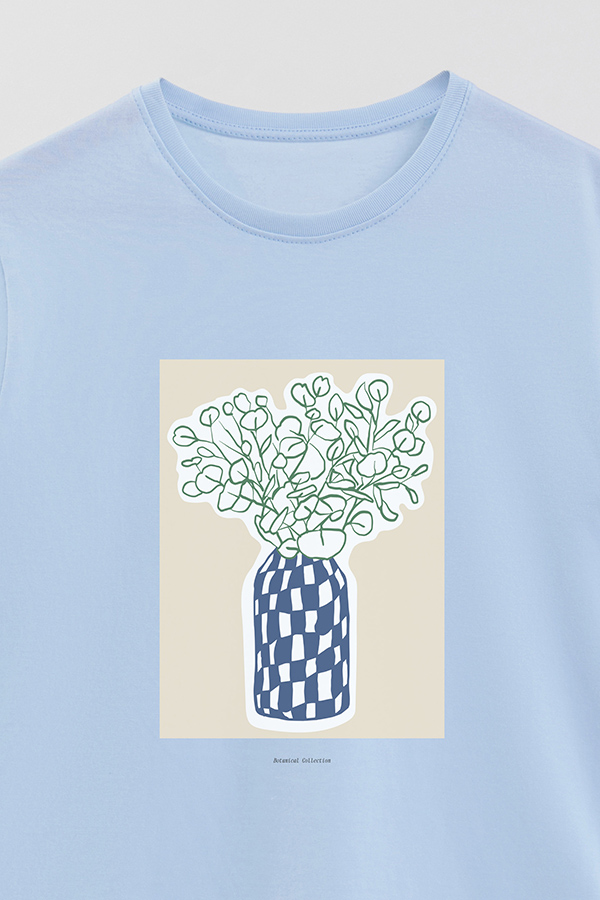 REMERA BASICA ESTAMPADA BOTANICAL BLUE