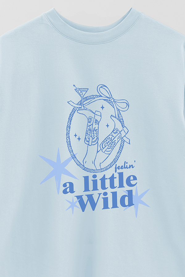 REMERA OVER ESTAMPADA WT FEELING A LITTLE WILD