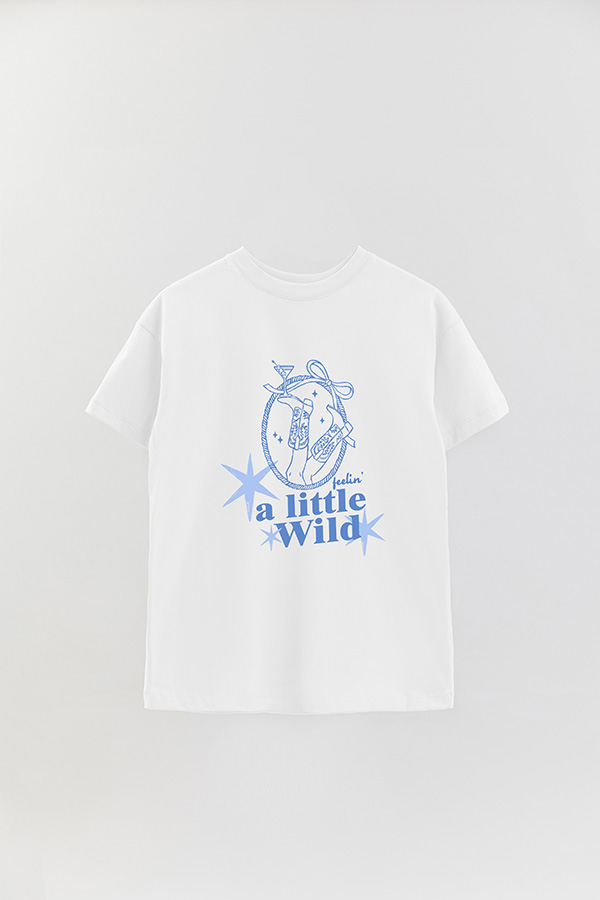 REMERA OVER ESTAMPADA WT FEELING A LITTLE WILD