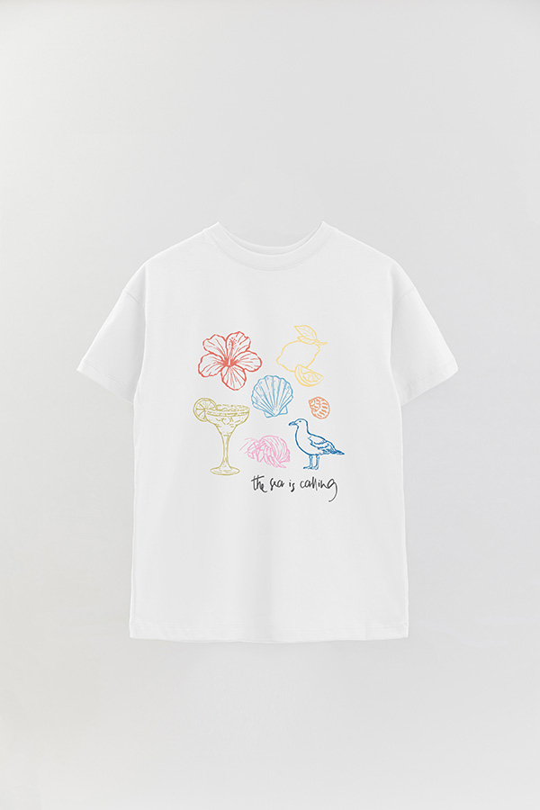 REMERA OVER ESTAMPADA SB THE SEA IS CALLING