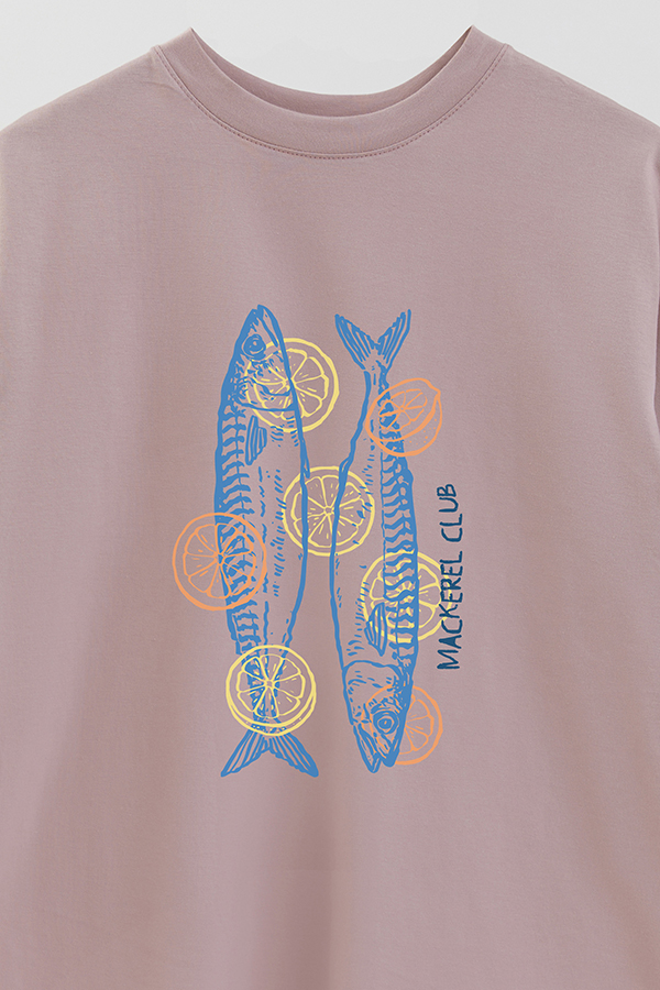 REMERA OVER ESTAMPADA SB MACKEREL CLUB
