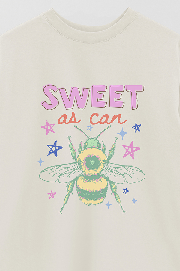 REMERA OVER ESTAMPADA CL SWEET AS CAN BE
