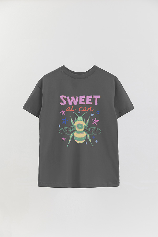 REMERA OVER ESTAMPADA CL SWEET AS CAN BE