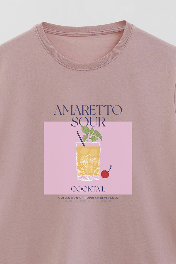 REMERA BASICA ESTAMPADA DRINK AMARETTO SOUR