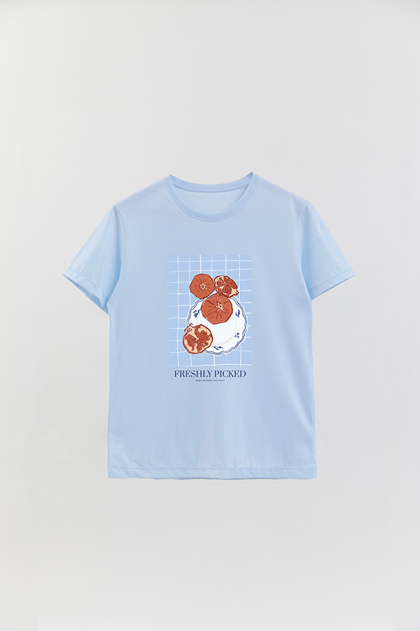 REMERA BASICA ESTAMPADA FOOD POMEGRANATE