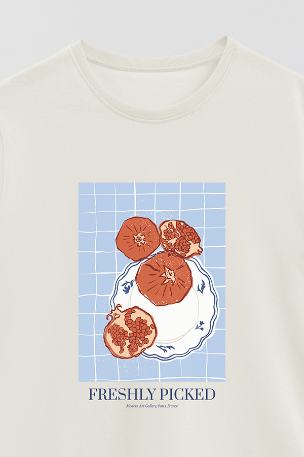 REMERA BASICA ESTAMPADA FOOD POMEGRANATE