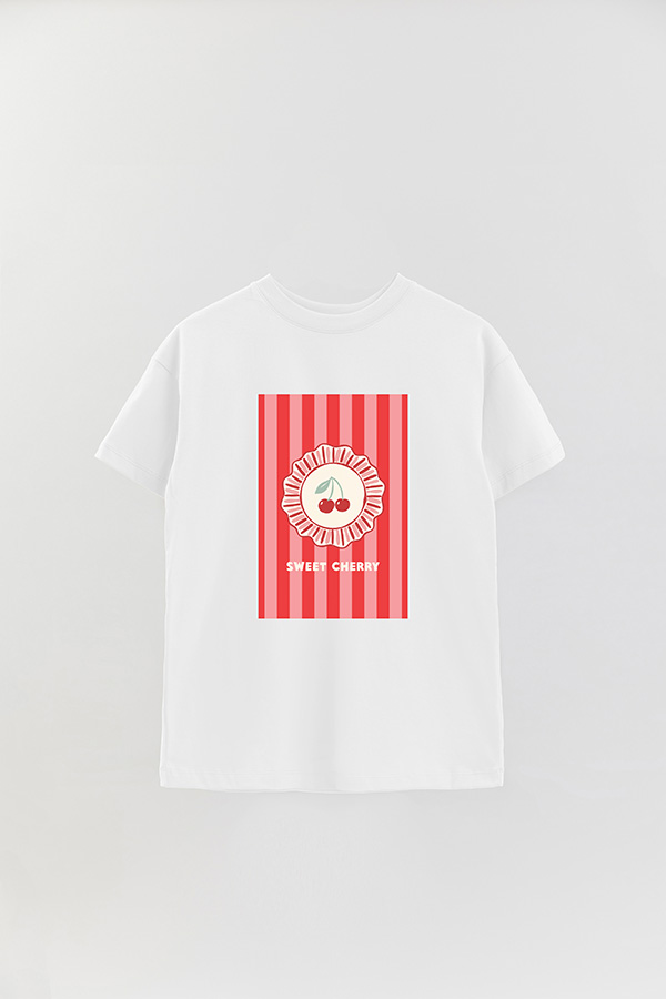 REMERA OVER ESTAMPADA ST SWEET CHERRY