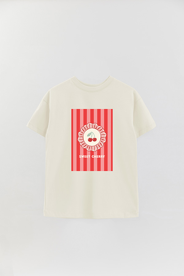 REMERA OVER ESTAMPADA ST SWEET CHERRY