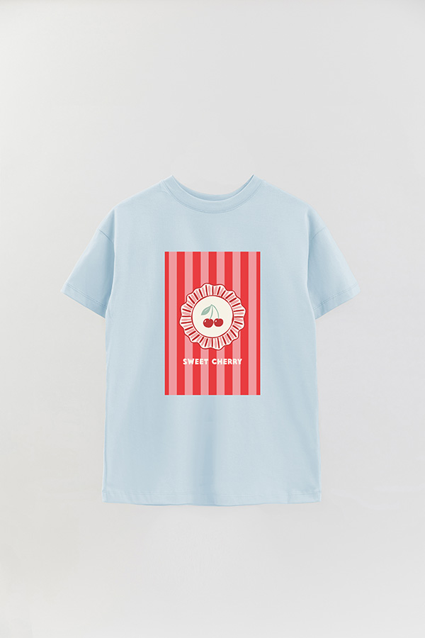 REMERA OVER ESTAMPADA ST SWEET CHERRY
