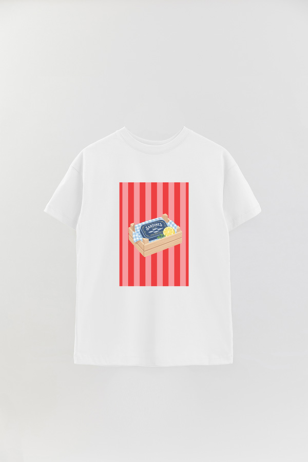 REMERA OVER ESTAMPADA ST SARDINES TRAY