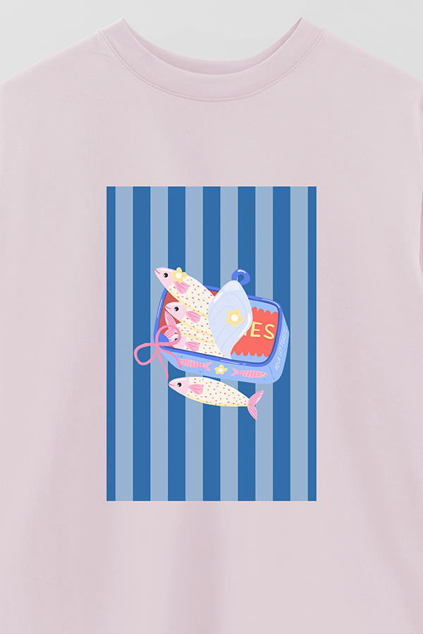 REMERA OVER ESTAMPADA ST SARDINES CAN