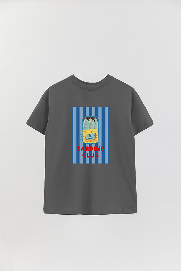 REMERA OVER ESTAMPADA ST SARDINE CLUB