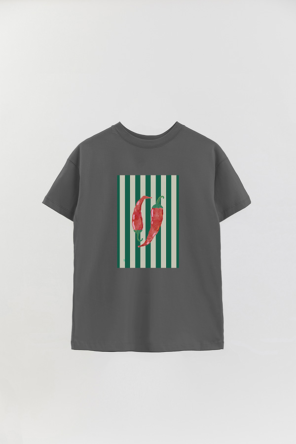 REMERA OVER ESTAMPADA ST CHILI
