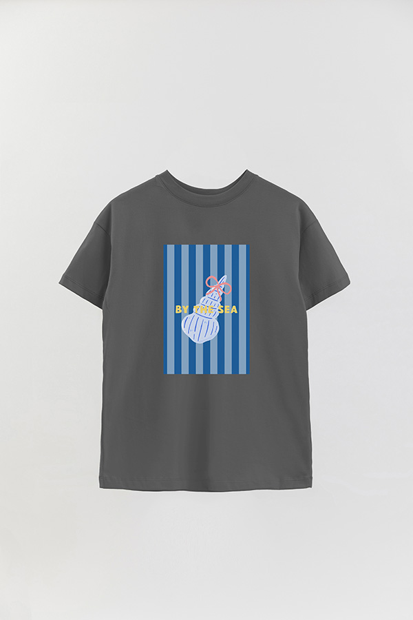 REMERA OVER ESTAMPADA ST BY THE SEA