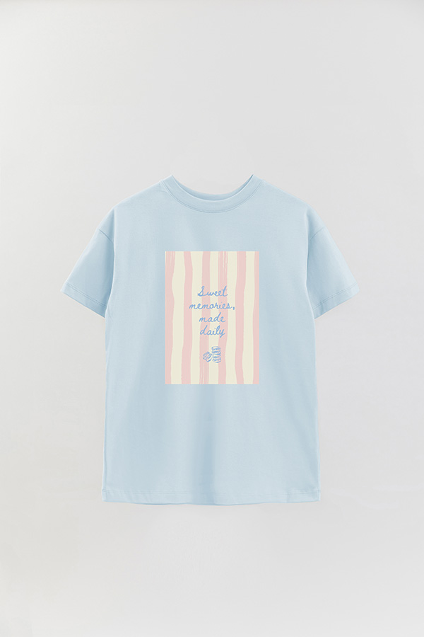 REMERA OVER ESTAMPADA STP SWEET MEMORIES
