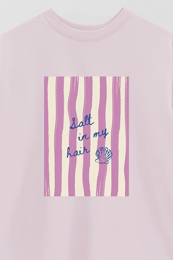 REMERA OVER ESTAMPADA STP SALT IS IN MY HAIR