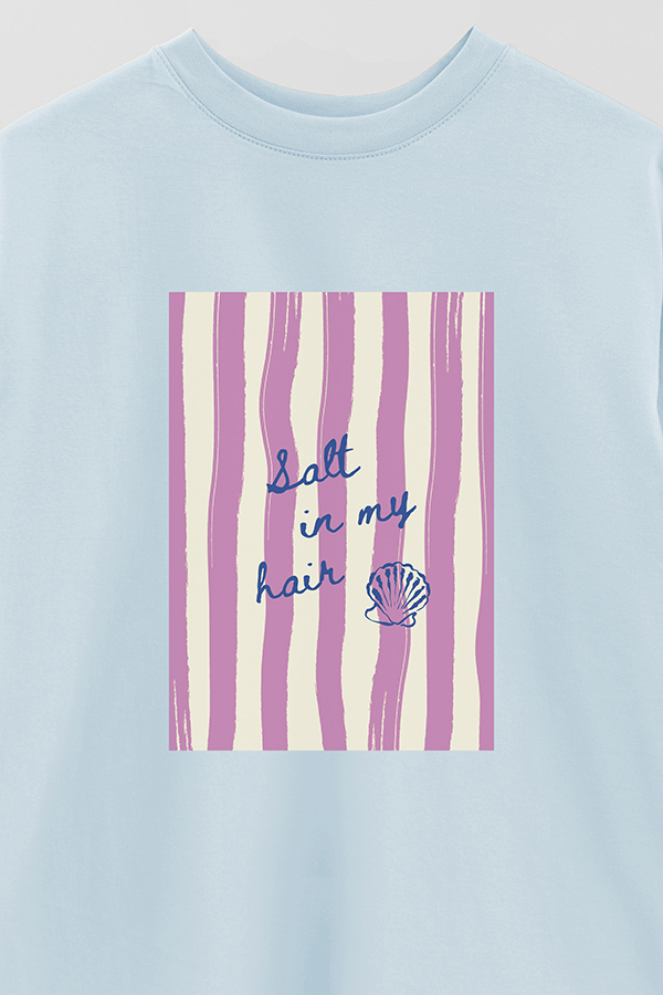 REMERA OVER ESTAMPADA STP SALT IS IN MY HAIR