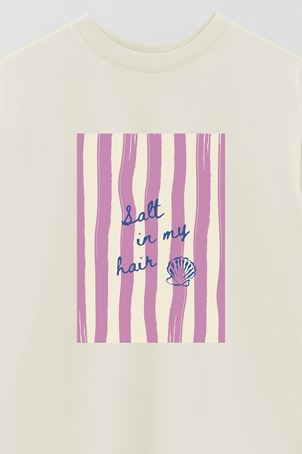 REMERA OVER ESTAMPADA STP SALT IS IN MY HAIR