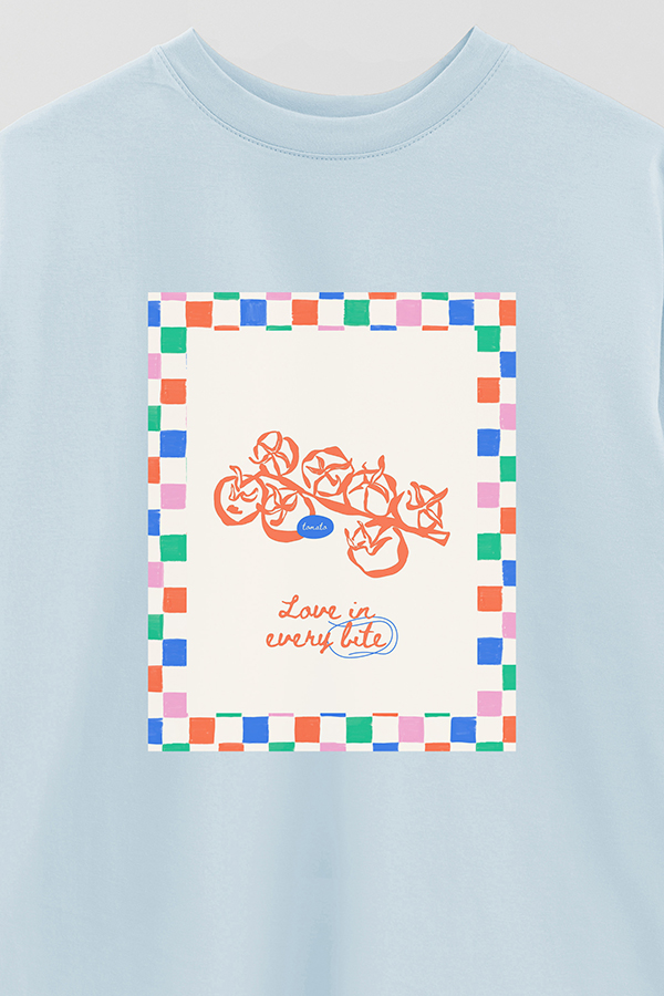 REMERA OVER ESTAMPADA STP LOVE IN EVERY BITE