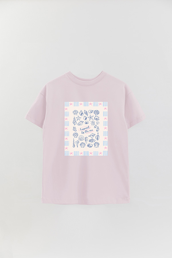REMERA OVER ESTAMPADA STP HAPPIEST BY THE SEA
