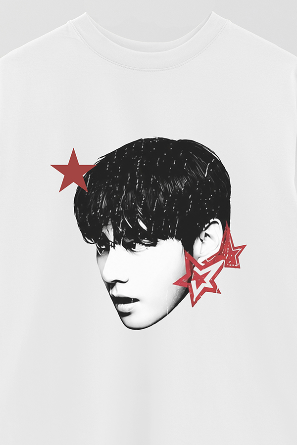 REMERA OVER ESTAMPADA BTS STAR V