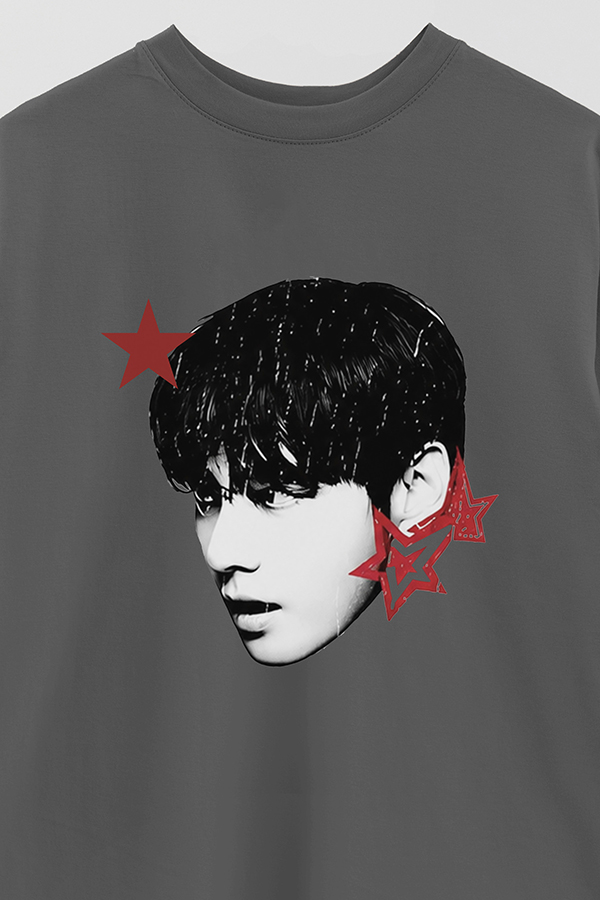 REMERA OVER ESTAMPADA BTS STAR V