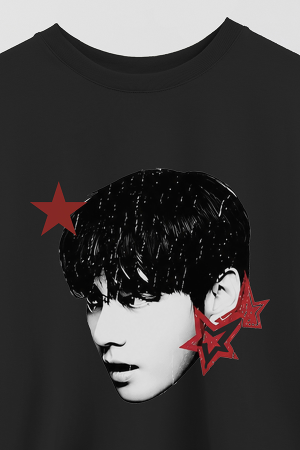 REMERA CROP ESTAMPADA BTS STAR V